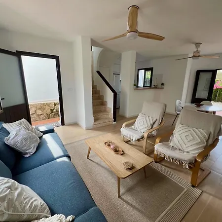 Villa Denia Beach بيت للعطل دينايا